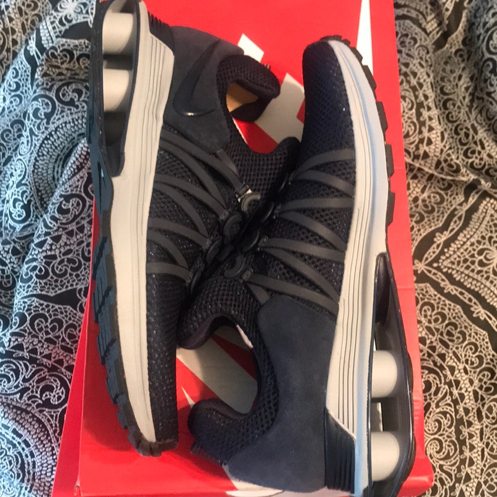 Nike shox Gravity